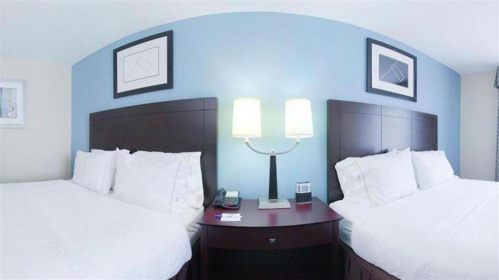 Holiday Inn Express Hotel & Suites Baton Rouge -Port Allen By Ihg Exterior photo